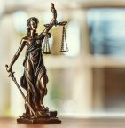 Vrouwe justitia